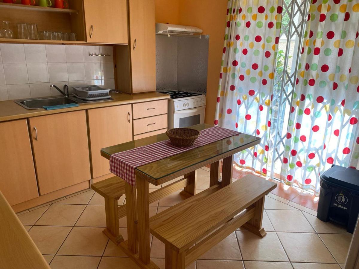 Best Holiday Beach Apartment Flic en Flac Екстер'єр фото